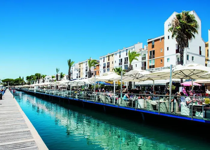 Two Bedroom Laguna Village - By Vilamoura Sun Апартаменты *