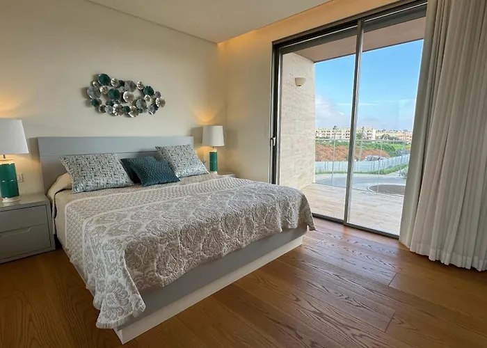 Апартаменты Two Bedroom Laguna Village - By Vilamoura Sun Картейра